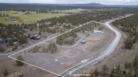 63636 Pioneer Loop Bend OR 97701