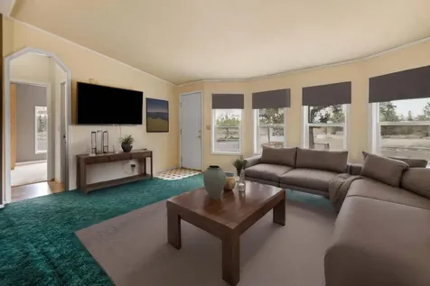 63636 Pioneer Loop Bend OR 97701