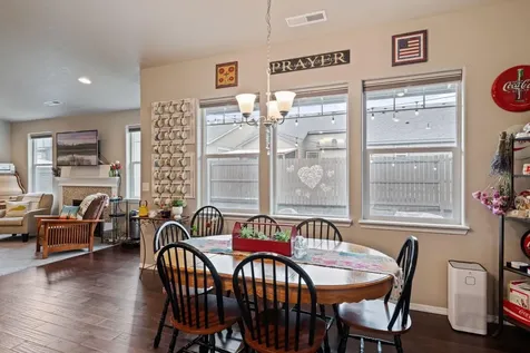 2388 NW Glen Oak Avenue Redmond OR 97756