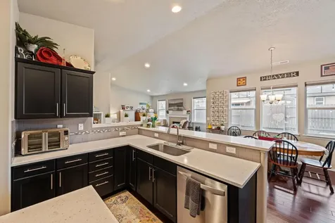 2388 NW Glen Oak Avenue Redmond OR 97756