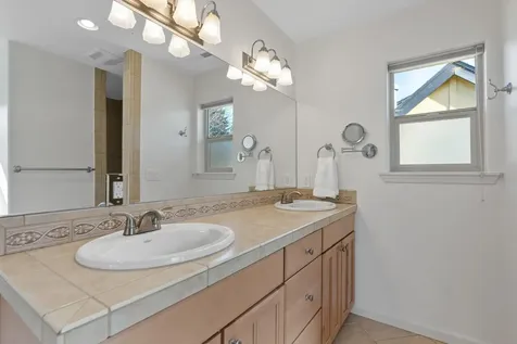936 SW Hill Street Bend OR 97702