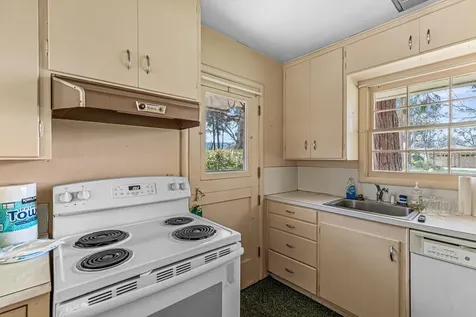 191 Renault Avenue Medford OR 97501