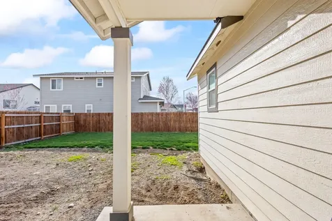 755 NE Posey Court Madras OR 97741