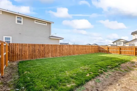 755 NE Posey Court Madras OR 97741