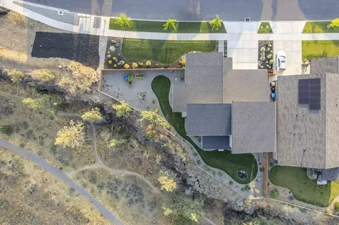 688 NW 13th Street Redmond OR 97756