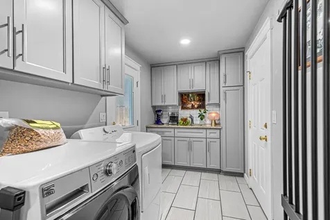 1740 Johnson Street Medford OR 97504