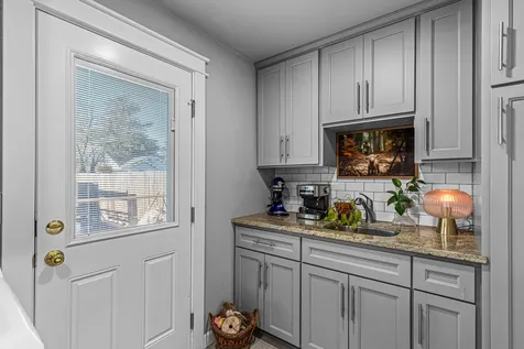 1740 Johnson Street Medford OR 97504