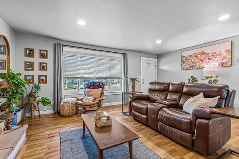 1740 Johnson Street Medford OR 97504