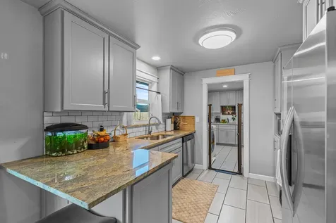 1740 Johnson Street Medford OR 97504