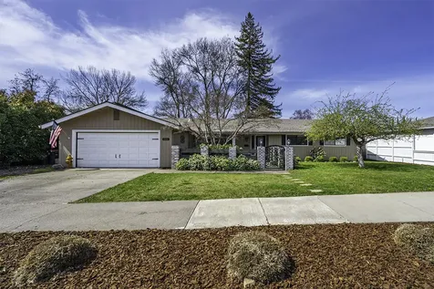 326 Tan Oak Drive Medford OR 97504