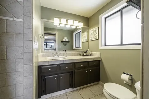 326 Tan Oak Drive Medford OR 97504