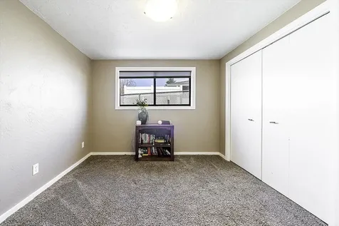 326 Tan Oak Drive Medford OR 97504