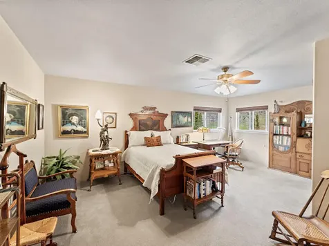 1285 NW Cooke Avenue Grants Pass OR 97526