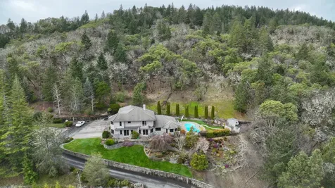 1285 NW Cooke Avenue Grants Pass OR 97526