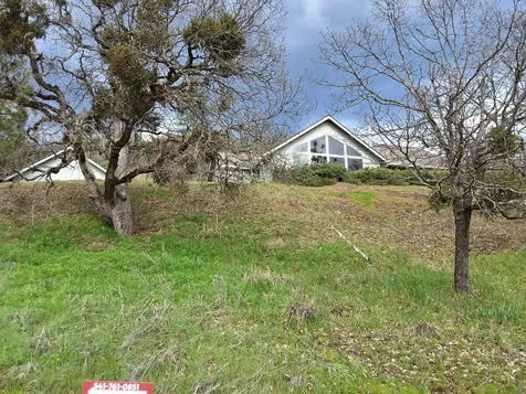 526 Wedgewood Drive Eagle Point OR 97524
