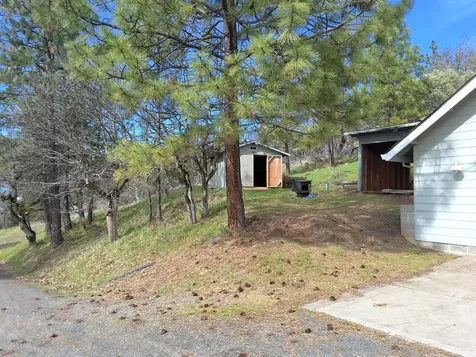526 Wedgewood Drive Eagle Point OR 97524