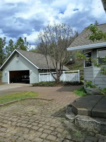 526 Wedgewood Drive Eagle Point OR 97524