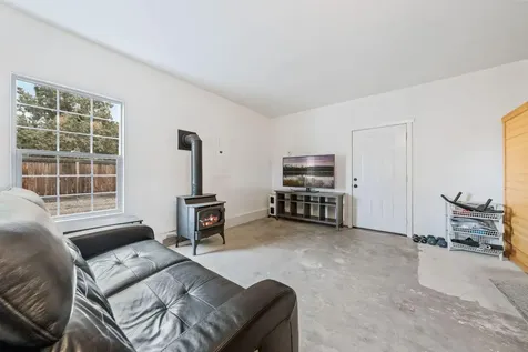 65081 92nd Street Bend OR 97703