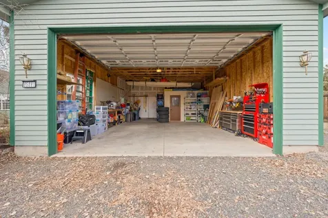 65081 92nd Street Bend OR 97703