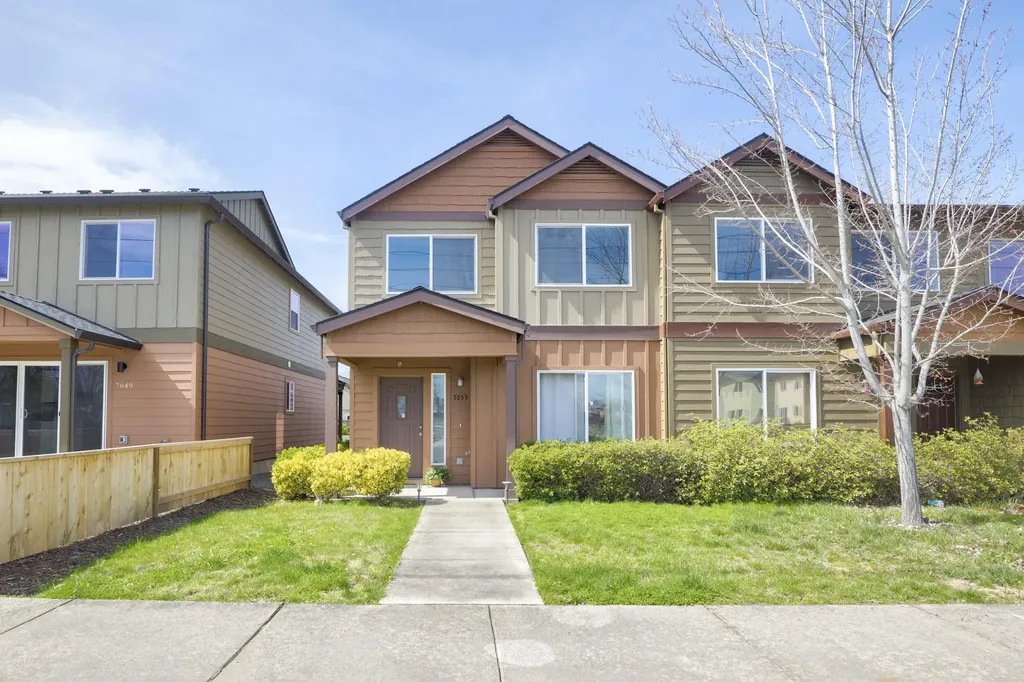 7653 24th Street White City OR 97503