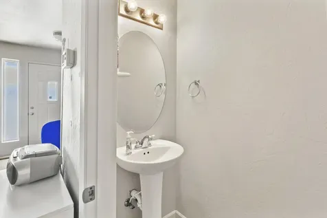 7653 24th Street White City OR 97503