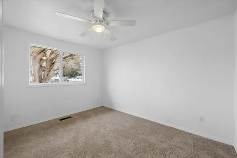 3009 Tahitian Avenue Medford OR 97504