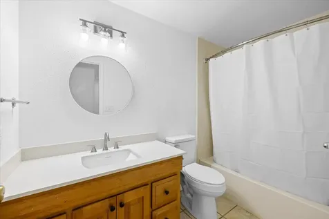 3009 Tahitian Avenue Medford OR 97504