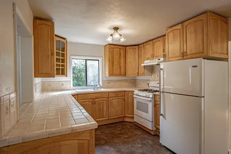 710 Faith Avenue Ashland OR 97520