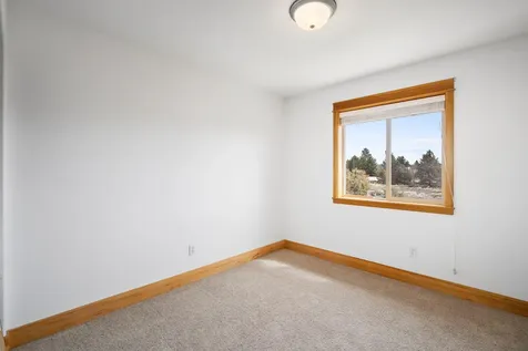 62980 Bilyeu Way Bend OR 97701