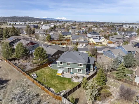 62980 Bilyeu Way Bend OR 97701