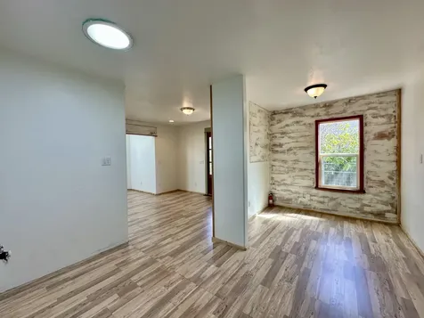 180 Ohio Street Ashland OR 97520