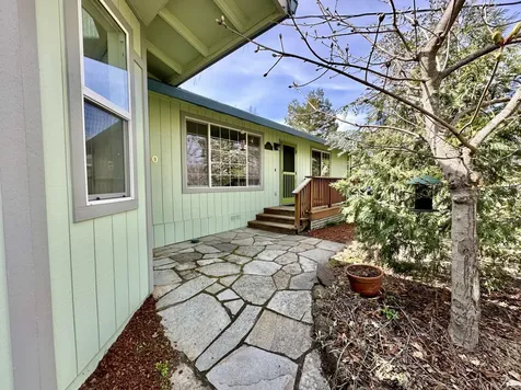 180 Ohio Street Ashland OR 97520