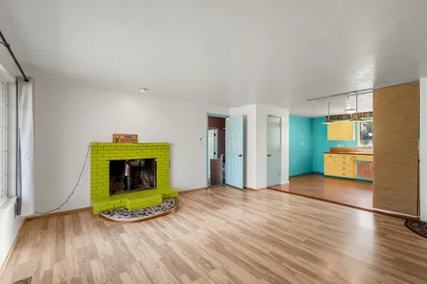 180 Ohio Street Ashland OR 97520