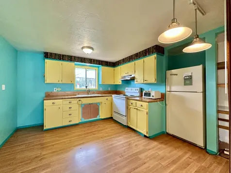 180 Ohio Street Ashland OR 97520