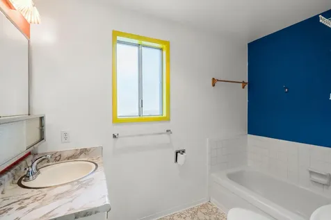 180 Ohio Street Ashland OR 97520