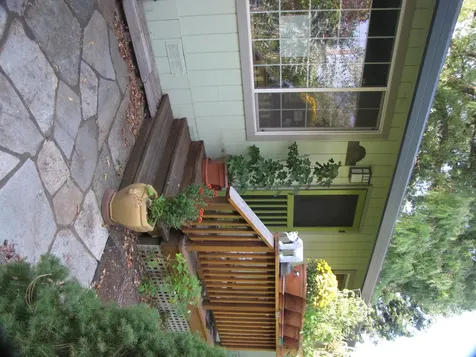 180 Ohio Street Ashland OR 97520