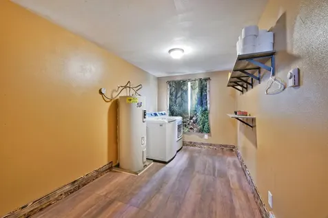 394 Lower Wolf Creek Road Wolf Creek OR 97497