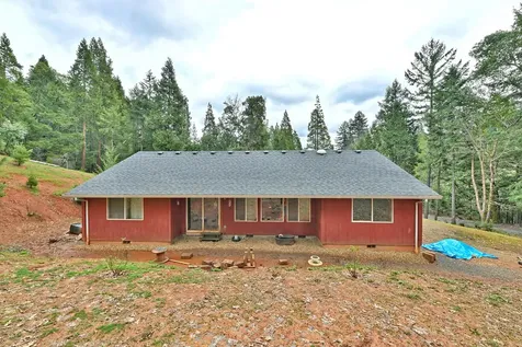 394 Lower Wolf Creek Road Wolf Creek OR 97497