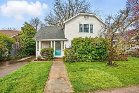 43 Rose Avenue Medford OR 97501
