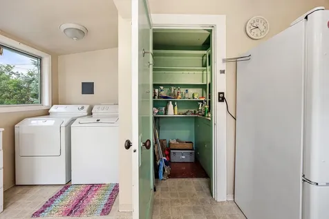 43 Rose Avenue Medford OR 97501