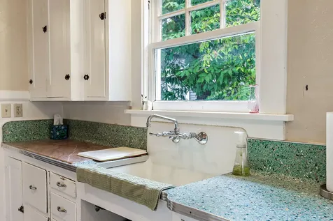 43 Rose Avenue Medford OR 97501