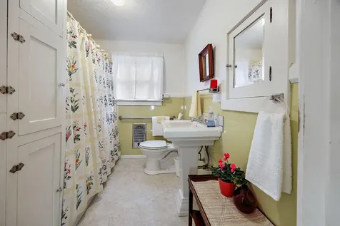 43 Rose Avenue Medford OR 97501