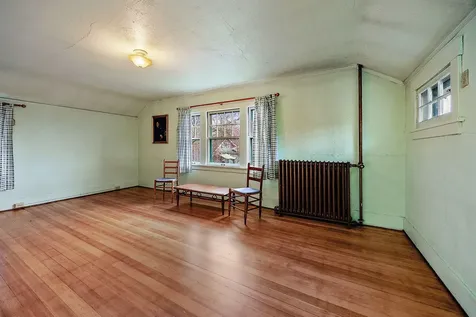 43 Rose Avenue Medford OR 97501