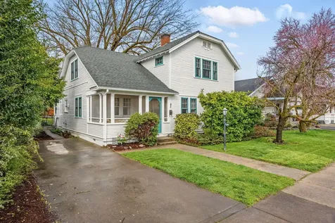 43 Rose Avenue Medford OR 97501