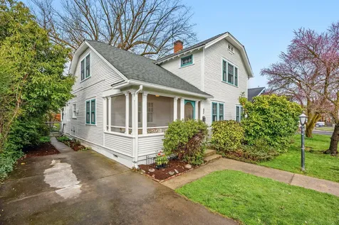 43 Rose Avenue Medford OR 97501