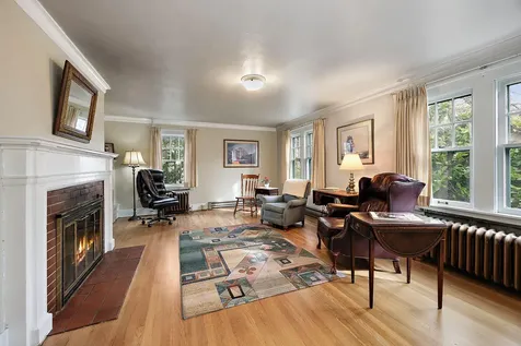 43 Rose Avenue Medford OR 97501