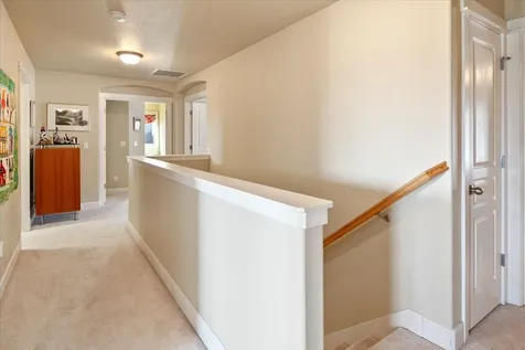 20434 Jacklight Lane Bend OR 97702