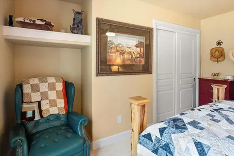 20434 Jacklight Lane Bend OR 97702