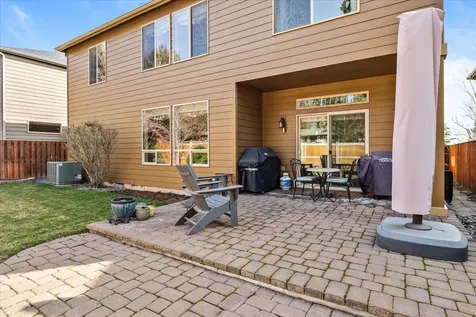 20434 Jacklight Lane Bend OR 97702