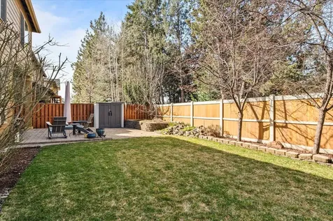 20434 Jacklight Lane Bend OR 97702